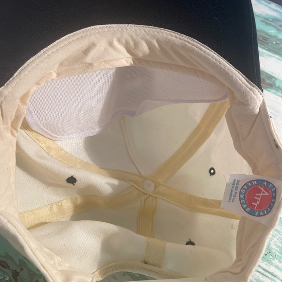 Vintage John Deere SnapBack hat - Picture 3 of 5